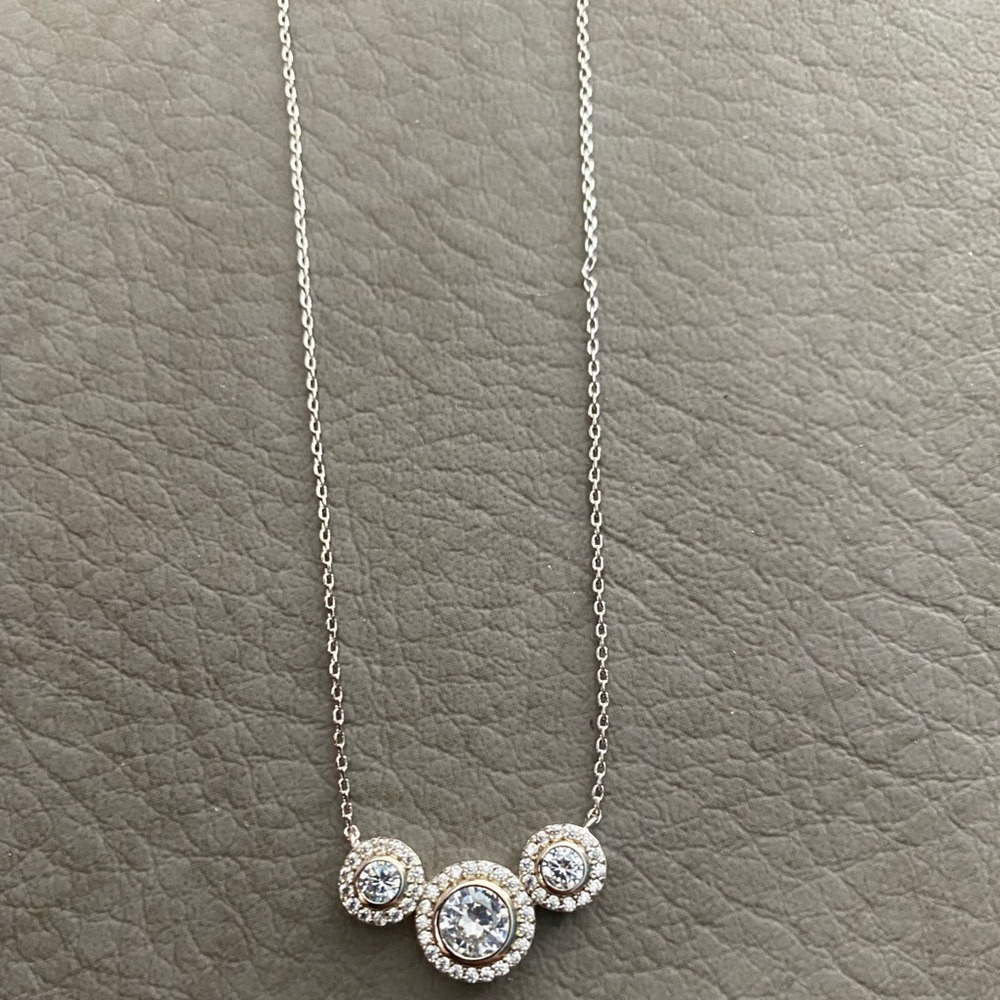 Charmed Aroma | Necklace